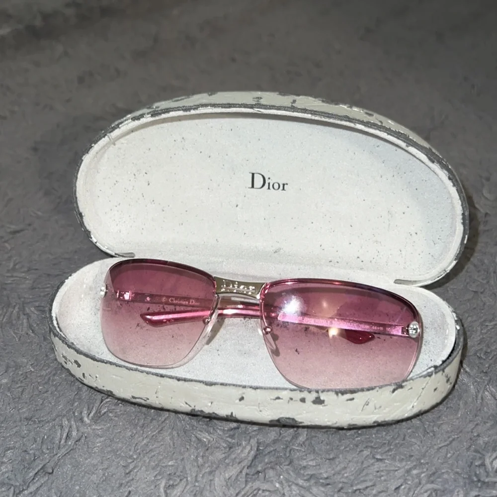 Dior | Accessories | Dior Adiorable Vintage Sunglasses  display picture 1